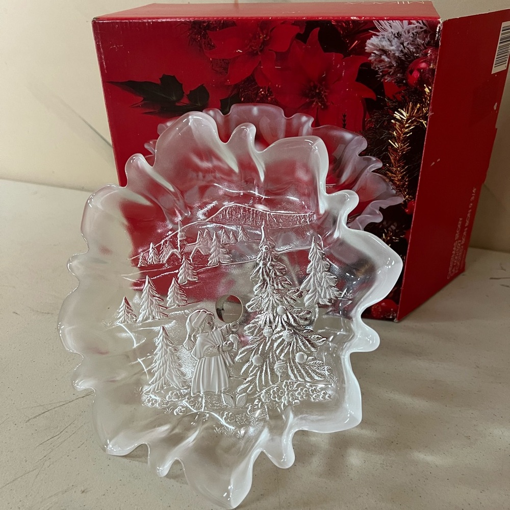 Mikasa Footed Bon Bon Christmas Dish Germany NWT Glass